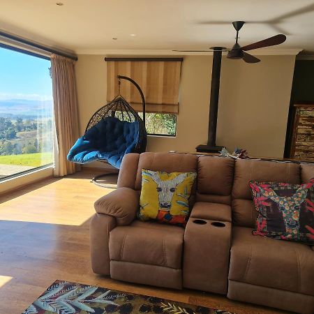 Luxury Home With Breathtaking Views Of Champagne Valley Bergview Exterior foto